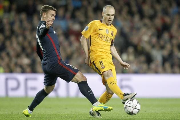 FC Barcelona Barca s Andres Iniesta (r) and Atletico de Madrid s Antoine Griezmann during Champions League 2015 2016 match. April 5,2016.  (2016040524)