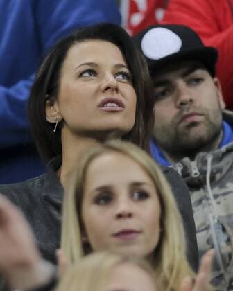 Anna, Frau von Robert LEWANDOWSKI, BVB 9 davor Nina Weiss Freundin von Manuel Neuer FC BAYERN MUENCHEN - BENFICA LISSABON 1-0 Quarterfinal, Football UEFA Champions League, Munich, 05.04.2016 CL Saison 2015 2016