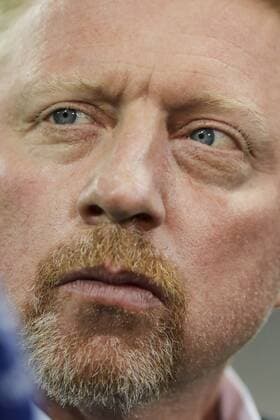 Boris Becker, Halbfigur, Freisteller , Aktion, Einzelbild, Portrait, Porträt, FC BAYERN MUENCHEN - BENFICA LISSABON 1-0 Quarterfinal, Football UEFA Champions League, Munich, 05.04.2016 CL Saison 2015 2016