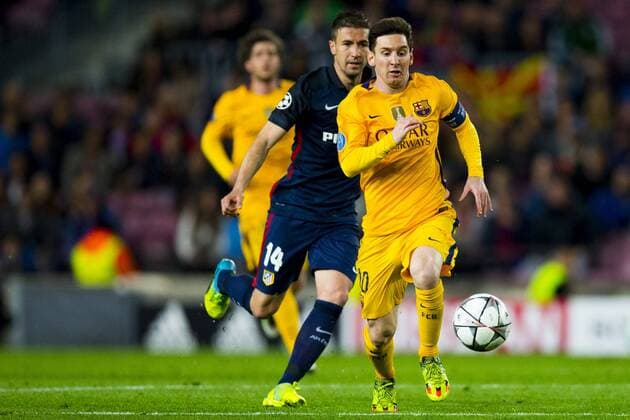 05.04.2016, xslx, Fussball UEFA Champions League, FC Barcelona Barca - Atletico Madrid, emspor, v.l. Gabi (Atletico de Madrid), Lionel Messi (FC Barcelona)