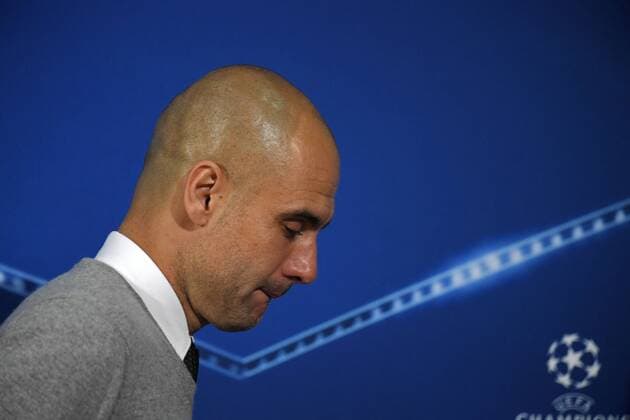 05.04.2016, Fussball Championsleague 2015 2016, Viertelfinale Hinspiel, FC Bayern München - Benfica Lissabon, in der Allianzarena München. Pressekonferenz nach dem Spiel: Trainer Pep Guardiola (FC Bayern München) nachdenklich. 