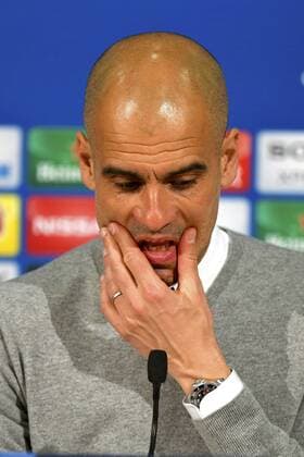 05.04.2016, Fussball Championsleague 2015 2016, Viertelfinale Hinspiel, FC Bayern München - Benfica Lissabon, in der Allianzarena München. Pressekonferenz nach dem Spiel: Trainer Pep Guardiola (FC Bayern München) nachdenklich. 