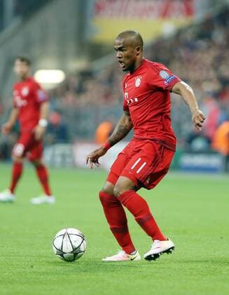 FC Bayern München - Benfica Lissabon Deutschland, München, 05.04.2016, Fussball, UEFA Champions League, Saison 2015 2016, Viertelfinale, Hinspiel, FC Bayern München - Benfica Lissabon (1:0): Douglas Costa (FC Bayern München).
