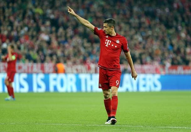 FC Bayern München - Benfica Lissabon Deutschland, München, 05.04.2016, Fussball, UEFA Champions League, Saison 2015 2016, Viertelfinale, Hinspiel, FC Bayern München - Benfica Lissabon (1:0): Robert Lewandowski (FC Bayern München).