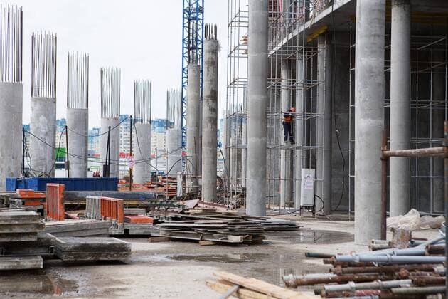 NIZHNY NOVGOROD, RUSSIA. APRIL 6, 2016. A view of the construction site of the Nizhny Novgorod Stadium, a venue for 2018 FIFA World Cup WM Weltmeisterschaft Fussball matches. Oleg Zoloto TASS  TS01EB1F