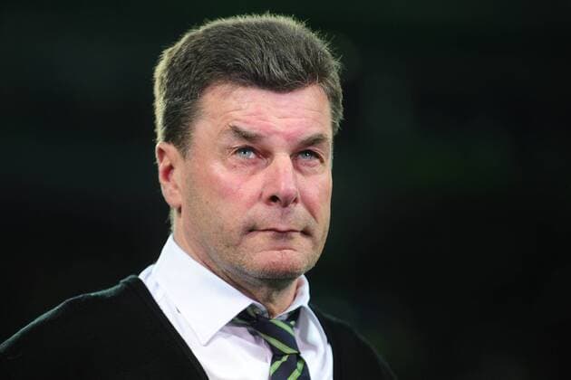 Fussball Champions League Viertelfinale VfL Wolfsburg - Real Madrid am 06.04.2016 in der Volkswagen Arena in Wolfsburg Dieter Hecking ( Trainer Wolfsburg ) xPBJPGx