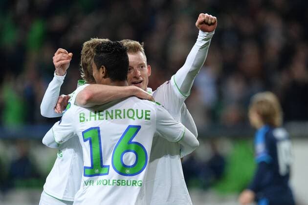 Fußball Champions League Viertelfinale VfL Wolfsburg - Real Madrid am 06.04.2016 in der Volkswagen-Arena in Wolfsburg Torjubel zum 2:0 durch Maximilian Arnold ( Wolfsburg ), rechts Foto: Osnapix TT
