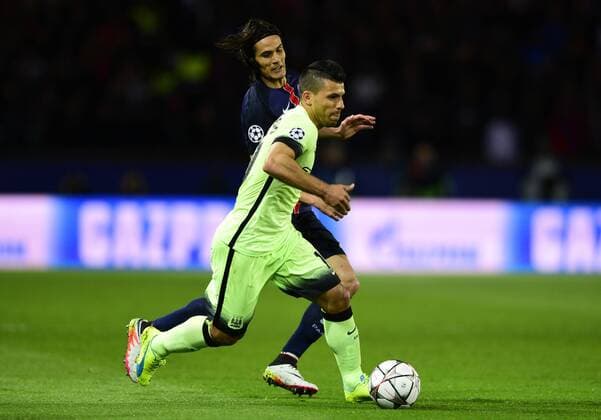 Sergio Kun Aguero ( Manchester city ) - Edinson Cavani ( PSG ) FOOTBALL : Paris St. Germain (PSG) vs Manchester City - Champions League - Paris - 06 04 2016 FedericoPestellinix 