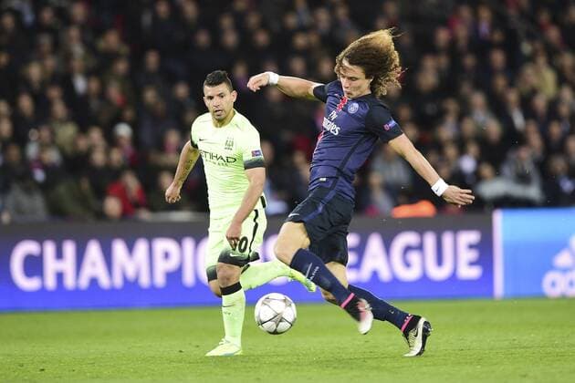 David Luiz (PSG) vs Sergio Kun Aguero (Manchester City) FOOTBALL : Paris St. Germain (PSG) vs Manchester City - Champions League - 06 04 2016 JBAutissierx 