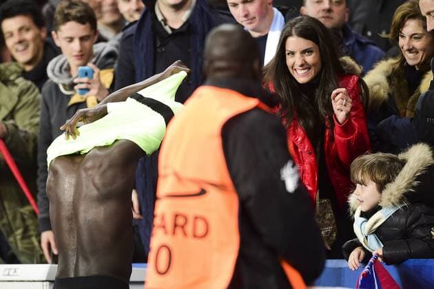 Bacary Sagna (Manchester City) et sa femme Ludivine FOOTBALL : Paris St. Germain (PSG) vs Manchester City - Champions League - 06 04 2016 JBAutissierx 