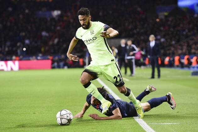 Edinson Cavani (PSG) vs Gael Clichy (Manchester City) FOOTBALL : Paris St. Germain (PSG) vs Manchester City - Champions League - 06 04 2016 JBAutissierx 