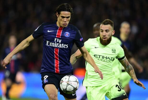 Edinson Cavani ( PSG ) - Nicolas Otamendi ( Manchester city ) FOOTBALL : Paris St. Germain (PSG) vs Manchester City - Champions League - Paris - 06 04 2016 FedericoPestellinix 
