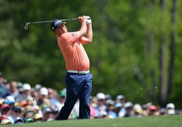 Jason Dufner hits his tee shot on the 12th hole in the first round of the 2016 Masters Tournament at Augusta National in Augusta, Georgia on April 7, 2016.  MAS20160407145 KEVINxDIETSCH