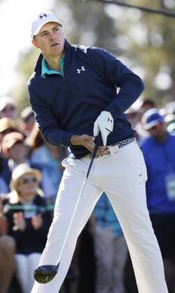 Spieth grabs 1st-round lead at Masters Jordan Spieth tees off on the opening hole in the first round of the Masters Tournament at Augusta National Golf Club in Georgia on April 7, 2016. The defending champion shot a 6-under 66 to take a two-stroke lead over Danny Lee and Shane Lowry. 