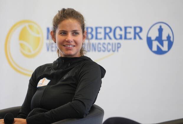 08.04.2016 - Tennis - Nürnberger Versicherungs Cup 2016 - WTA Tennis Damen Women - Damen - Pressekonferenz - JüRa - Julia Görges (Tennisprofi)