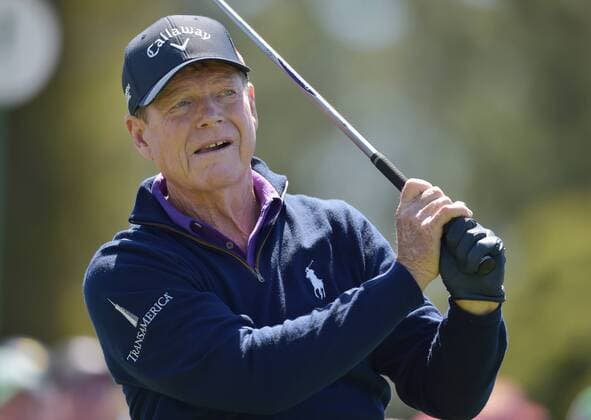 Tom Watson hits his tee shot on the first hole in the second round of the 2016 Masters Tournament at Augusta National in Augusta, Georgia on April 8, 2016. Tom Watson announced that this 2016 Masters will be his last.  MAS20160408127 KEVINxDIETSCH