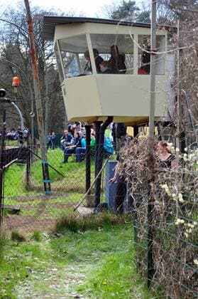 Starterhaus der Rennleitung - Speedway Bundesliga: Wolfslake Fabulaz Berlin - AC Landshut Devils