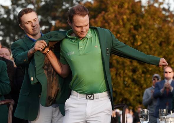 2015 champion Jordan Spieth puts the Green Jacket on Danny Willett of England after Willett wins the 2016 Masters Tournament with a score of 5 under par at Augusta National in Augusta, Georgia on April 10, 2016. Danny Willett won in his second Masters and he became the first player from England to win the green jacket since Nick Faldo in 1996.  MAS20160410162 KEVINxDIETSCH