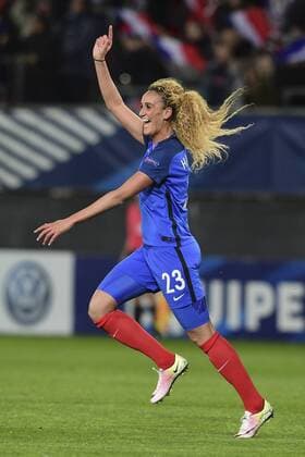Fußball, Damen EM Qualifikation, Frankreich - Ukraine joie de Kheira Hamraoui (France) apres son but FOOTBALL : France vs Ukraine - Match Qualificatif Euro2017 - 11 04 2016 JBAutissier Panoramic 