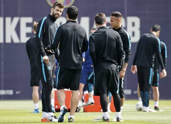 BARCELONA -april 12- SPAIN: Leo Messi, Neymart Jr., Gerard Pique and Luis Suarez during the training before the Champions League match against Atletico de Madrid, celebrated in the Ciutat Esportiva Joan Gamper, on april 12, 2016. Photo: Joan Valls Urbanandsport Cordon Press  xJoanxValls Urbanandsportx xFC-BARCELONA-TRAINING-CHAMPIONS-LEAGUEx