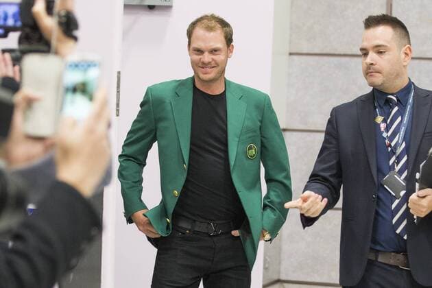 April 12, 2016 - Manchester, Lancashire, UK - Manchester UK. US Masters champion David Willett arrives back in Britain at Manchester Airport this morning after scooping the Ã‚Â£1.8M top prize in Augusta. David Willett  - ZUMAl94_