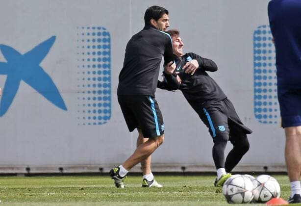 BARCELONA -april 12- SPAIN: Lionel Messi and Luis Suarez during the training before the Champions League match against Atletico de Madrid, celebrated in the Ciutat Esportiva Joan Gamper, on april 12, 2016.  xJoanxValls Urbanandsportx xFC-BARCELONA-TRAINING-CHAMPIONS-LEAGUEx