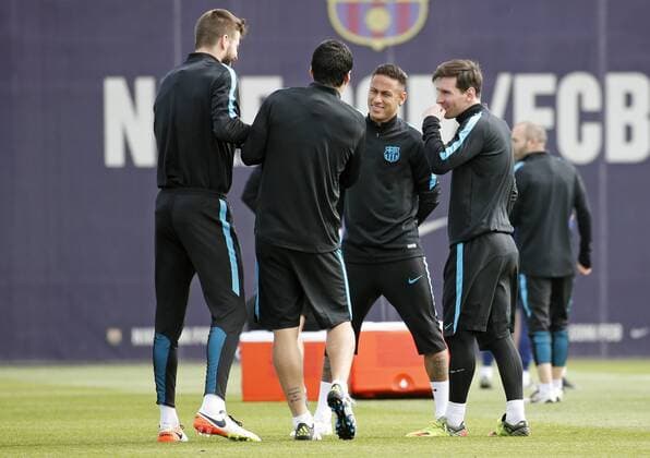 April 12, 2016 - Barcelona, Spain - Leo Messi, Neymar Jr., Gerard Pique and Luis Suarez during the training before the Champions League match against Atletico de Madrid, celebrated in the Ciutat Esportiva Joan Gamper, on april 12, 2016. Barcelona Training And press conference PK Pressekonferenz  - ZUMAn230