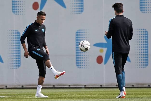 April 12, 2016 - Barcelona, Spain - Neymar Jr. during the training before the Champions League match against Atletico de Madrid, celebrated in the Ciutat Esportiva Joan Gamper, on april 12, 2016. Barcelona Training And press conference PK Pressekonferenz  - ZUMAn230