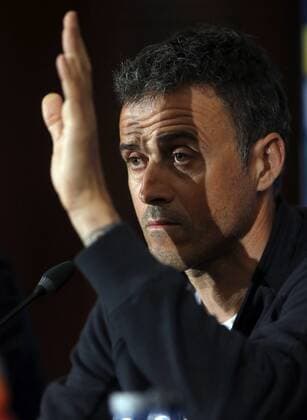FC Barcelona Barca coach Luis Enrique delivers a presser at Vicente Calderon stadium prior to tomorrow s Champions League quarter final second leg match before Atletico de Madrid in Madrid, Spain, 12 April 2016. EFE Angel Díaz FC BARCELONA PRESSER !ACHTUNG: NUR REDAKTIONELLE NUTZUNG!  CDM001 20160412-635960923050236358