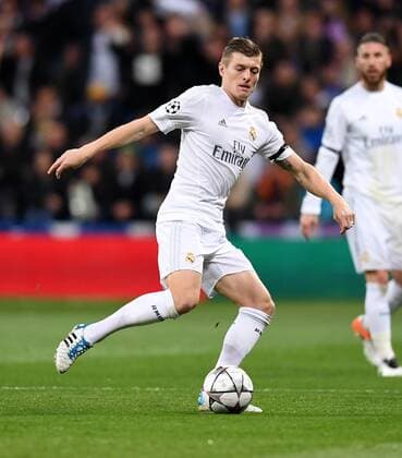 FUSSBALL CHAMPIONS LEAGUE SAISON 2015 2016 VIERTELFINALE RUECKSPIEL Real Madrid - VfL Wolfsburg 12.04.2016 Toni Kroos (Real Madrid) 