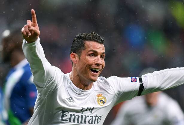 FUSSBALL CHAMPIONS LEAGUE SAISON 2015 2016 VIERTELFINALE RUECKSPIEL Real Madrid - VfL Wolfsburg 12.04.2016 Cristiano Ronaldo (Real Madrid) bejubelt seinen Treffer zum 2:0 