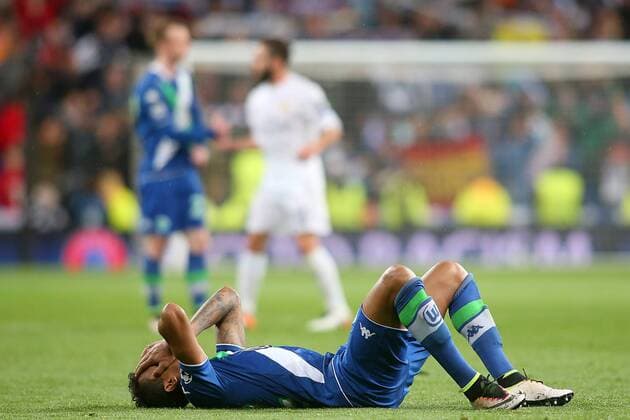 WfL Wolfsburg s Luiz Gustavo dejected after Champions League 2015 2016 Quarter-finals 2nd leg match. April 12,2016.  (2016041233)