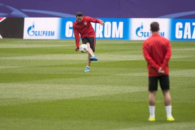 Atletico de Madrid s player Koke Resurreccion during the practice session the day before the EUFA Champions League match between Atletico de Madrid and FC. Barcelona at Vicente Calderon in Madrid. April 13, 2016.  (20160413028)