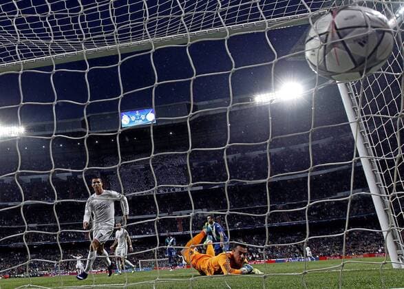 Champions League quarter-final second leg between VfL Wolfsburg and Real Madrid. In this picture, Cristiano Ronaldo celebrates a goal. xPabloxGarciax 