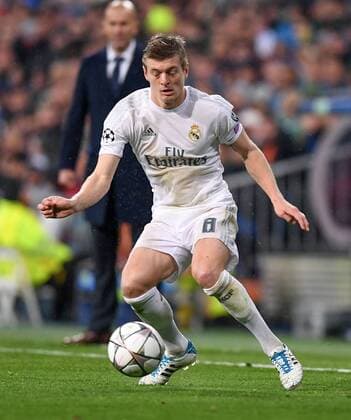 FUSSBALL CHAMPIONS LEAGUE SAISON 2015 2016 VIERTELFINALE RUECKSPIEL Real Madrid - VfL Wolfsburg 12.04.2016 Toni Kroos (Real Madrid) 