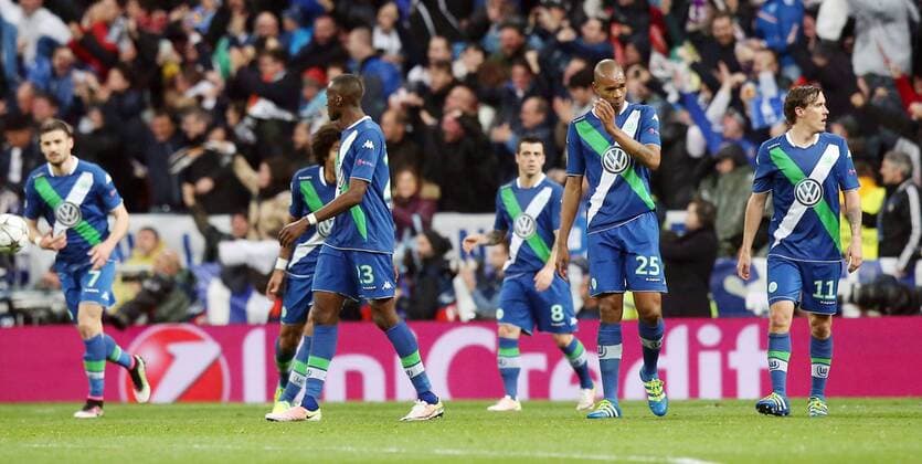 Madrid Josuha Guilavogui ( VfL Wolfsburg ) Naldo ( VfL Wolfsburg ) nach dem 3:0 frustriert, Real Madrid vs. VfL Wolfsburg, Fussball, Champions League Viertelfinale, 12.04.2016, Copyright: Langer Eibner-Pressefoto EP_HLR