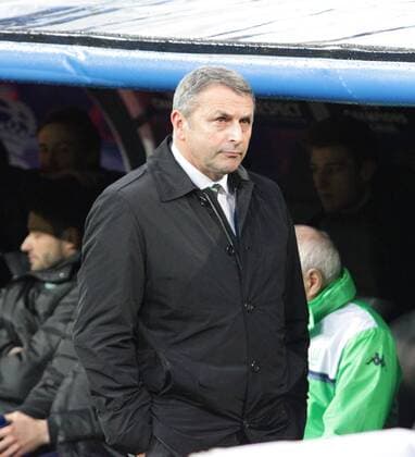 Madrid Real Madrid vs VfL, CL Madrid, Spanien. 12.04.2016, FUßBALL - Real Madrid vs VfL Wolfsburg, Viertelfinale, Champions League, Saison 2015-2016, Estadio Santiago Bernabeu. Bild zeigt: Manager Klaus Allofs (VfL Wolfsburg)