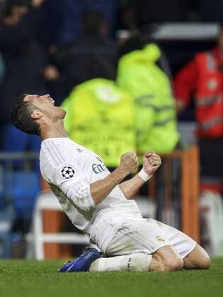 Cristiano Ronaldo of Real Madrid during the UEFA Champions League quarter-final match between Real Madrid and VfL Wolfsburg on April 12, 2016 at the Santiago Bernabeu stadium in Madrid, Spain. Real Madrid v VfL Wolfsburg UEFA Champions League 2015 2016 xVIxxIVx 5309704