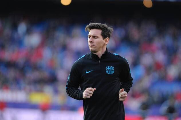 Bilder des Tages - SPORT FC Barcelona Barca Forward, Lionel Andres Messi - MESSI, number 10 . Round Quarter-Finals 2nd leg of the CHAMPIONS league, soccer match between Atletico de Madrid - FC Barcelona at the Vicente Calderon estadium, Madrid - Spain (ESP) by April 13, 2016. PHOTO: Gregorio Lopez.  xGregorioxLopezx x SOCCERxSPAINx