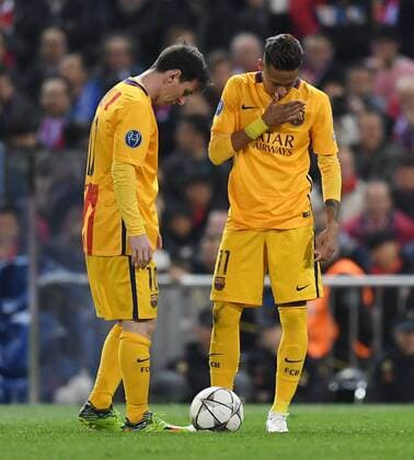 Bilder des Tages - SPORT FUSSBALL CHAMPIONS LEAGUE SAISON 2015 2016 VIERTELFINAL RUECKSPIEL Atletico Madrid - FC Barcelona Barca 13.04.2016 Enttaeuschung Barca; Lionel Messi (li) und Neymar 