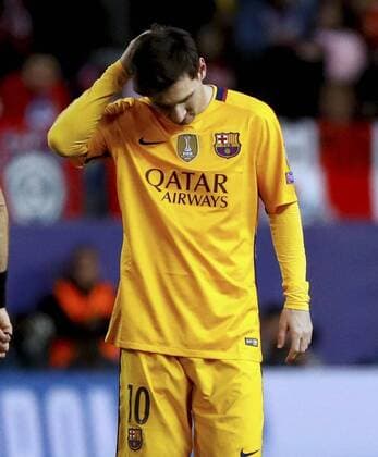 Themen der Woche SPORT Bilder des Tages - SPORT FC Barcelona Barca Argentinian forward Leo Messi reacts during a Champions League quarter final second leg match between Atletico de Madrid and FC Barcelona at Vicente Calderon stadium in Madrid, Spain, 13 April 2016. ATLETICO MADRID VS BARCELONA !ACHTUNG: NUR REDAKTIONELLE NUTZUNG!  MAD062 20160413-635961839378543609