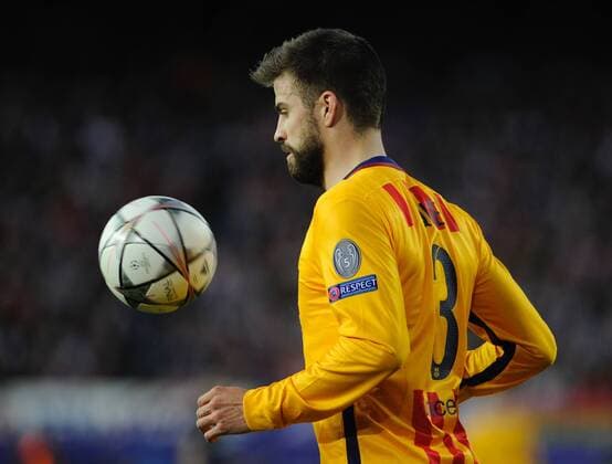 FC Barcelona Barca Defender, Gerard Pique Bernabeu - GERARD PIQUE, number 3 . Round Quarter-Finals 2nd leg of the CHAMPIONS league, soccer match between Atletico de Madrid - FC Barcelona at the Vicente Calderon estadium, Madrid - Spain (ESP) by April 13, 2016. PHOTO: Gregorio Lopez.  xGregorioxLopezx x SOCCERxSPAINx