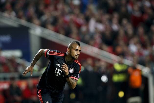 April 13, 2016 - Lisbon, Portugal - Bayern Munich s defender Arturo Vidal celebrates his goal during the Champions League football match between SL Benfica and FC Bayern Munich at Luz Stadium in Lisbon on April 12, 2016. NURPHOTO CARLOS PALMA. SL Benfica v FC Bayern Muenchen - UEFA Champions League Quarter Final: Second Leg  - ZUMAn230