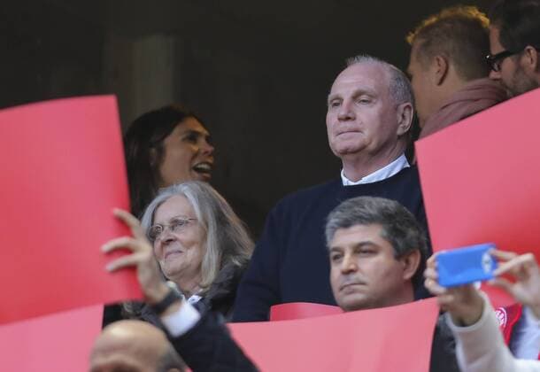 Uli HOENESS (FCB) mit Ehefrau Susi BENFICA LISSABON - FC BAYERN MUENCHEN 2-2 Quarterfinal, Football UEFA Champions League, Lissabon, 13.04.2016 Rueckspiel CL Saison 2015 2016