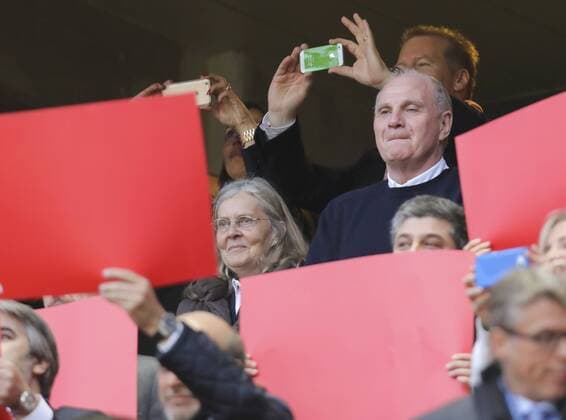 Uli HOENESS (FCB) mit Ehefrau Susi BENFICA LISSABON - FC BAYERN MUENCHEN 2-2 Quarterfinal, Football UEFA Champions League, Lissabon, 13.04.2016 Rueckspiel CL Saison 2015 2016