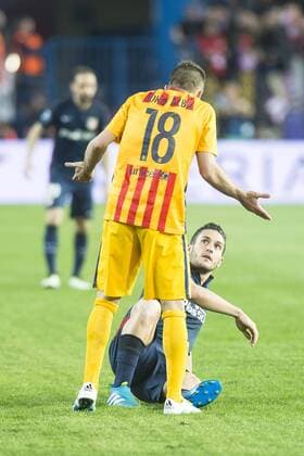 Atletico de Madrid s Koke and FC Barcelona Barca Jordi Alba during Champions League 2015 2016 Quarter-Finals 2nd leg match. April 13, 2016.  (20160413107)
