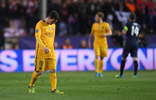 FUSSBALL CHAMPIONS LEAGUE SAISON 2015 2016 VIERTELFINAL RUECKSPIEL Atletico Madrid - FC Barcelona Barca 13.04.2016 Enttaeuschung Barca; Lionel Messi 