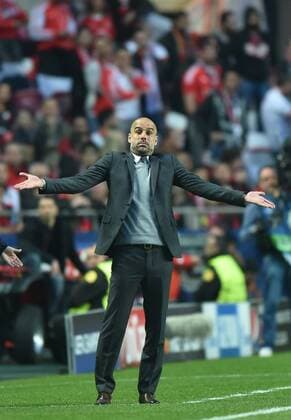 (160414) -- LISBON, April 14, 2016 -- Bayern s coach Josep Guardiola gestures during the second leg of quarterfinals of the Eurpean Champions League soccer match against SL Benfica at the Luz stadium in Lisbon on April 13, 2016. ) (SP)PORTUGAL-LISBON-UEFA CHAMPIONS LEAGUE ZhangxLiyun 