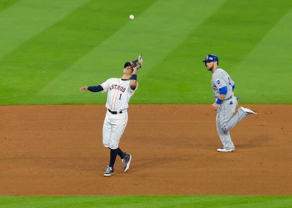 13 April 2016: Houston Astros shortstop Carlos Correa (1) makes a catch during the MLB Baseball Herren USA game between the Kansas City Royals and Houston Astros at Minute Maid Park in Houston, TX. MLB: APR 13 Royals at Astros Icon16041340 EDITORIAL USE ONLY