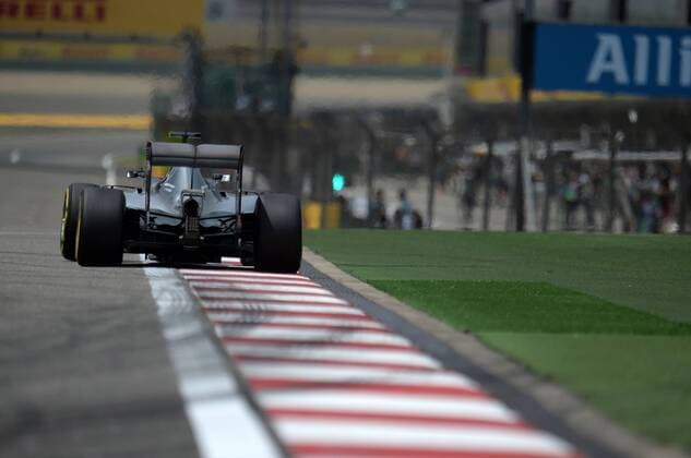 Chinese Grand Prix, Shanghai 14 - 17 April 2016 15.04.2016 - Free Practice 1, Nico Rosberg (GER) Mercedes AMG F1 W07 Hybrid 